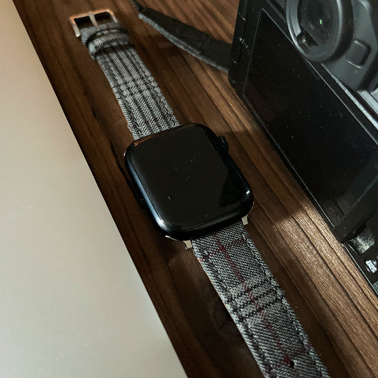 Dark Grey British Royal II Apple Strap