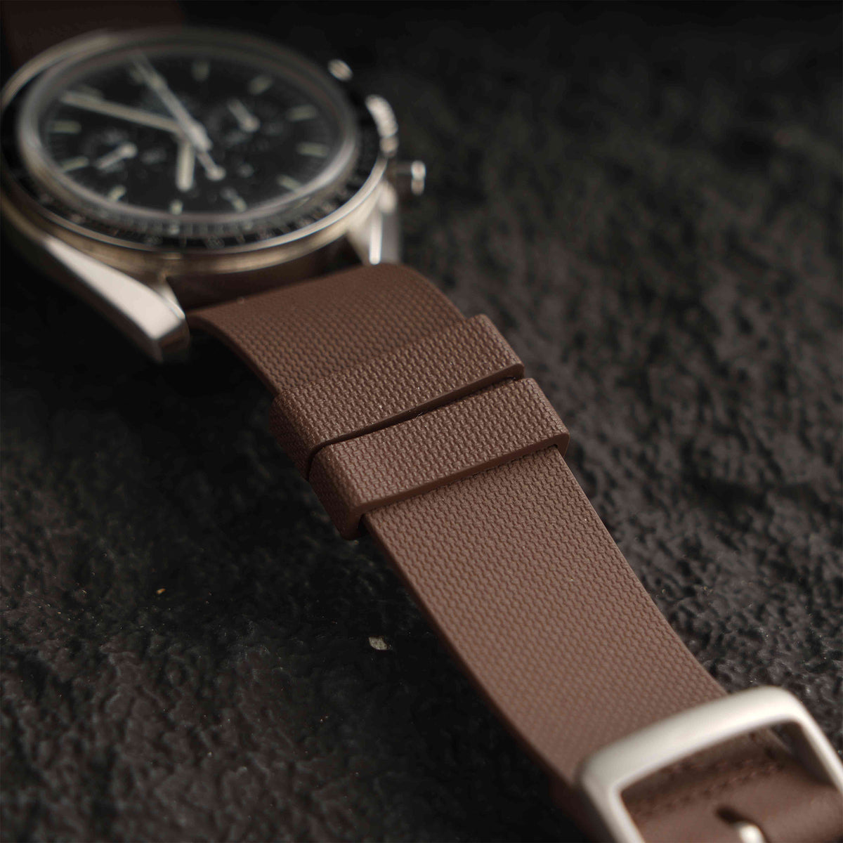 【NATO-FKM】Coffee DAI-EL™ Textured Rubber Strap