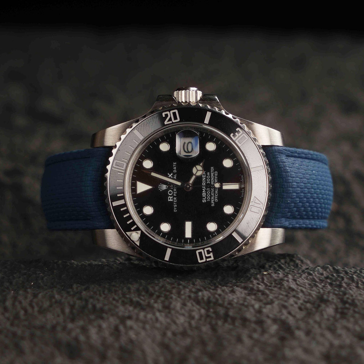 【SAILCLOTH-FKM】Navy DAI-EL™ Curved-end CTS Rubber Strap