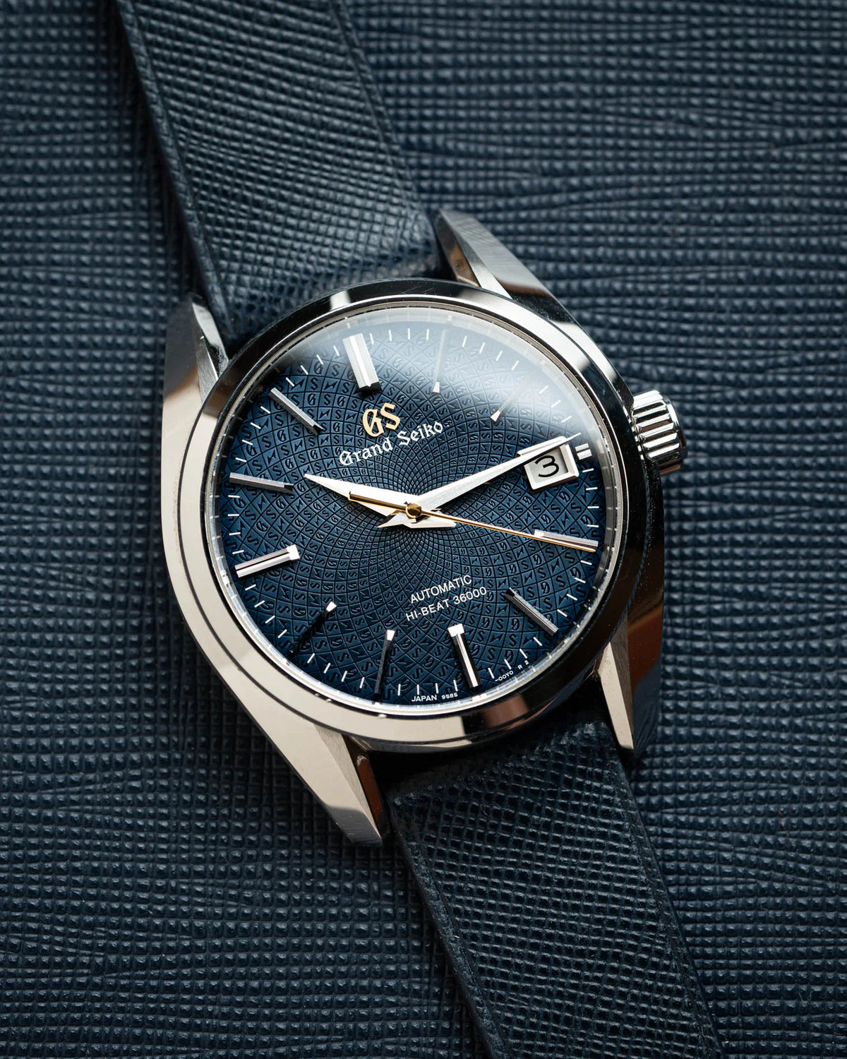 Navy Blue Saffiano Seamless Strap (Extra Thin)