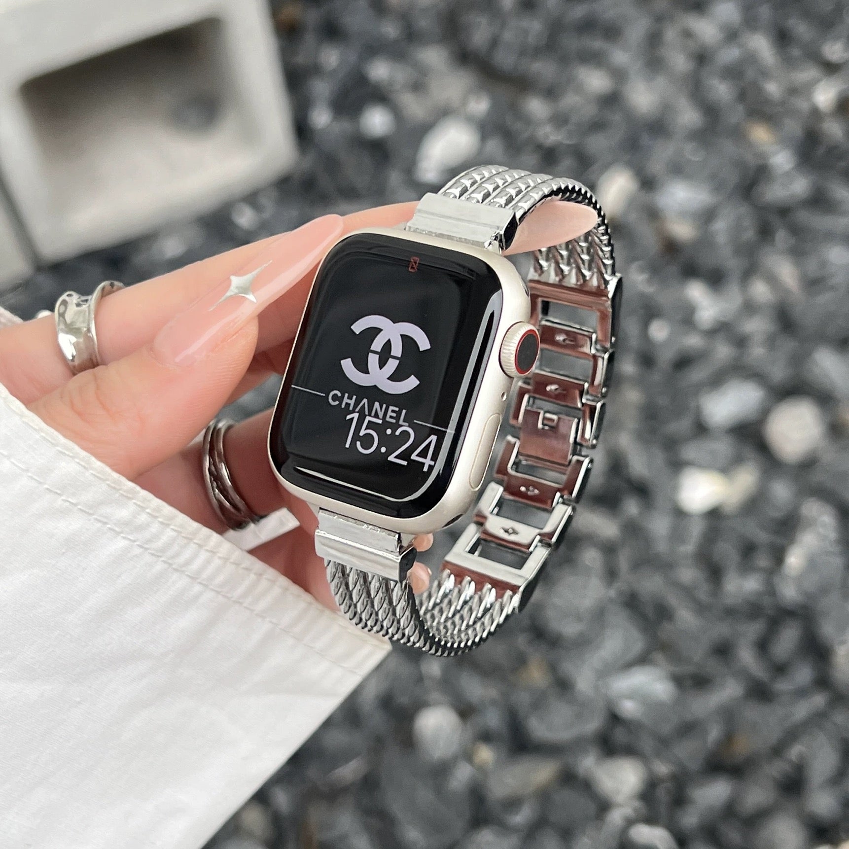 High-End Metal Bracelet Apple Watch Strap