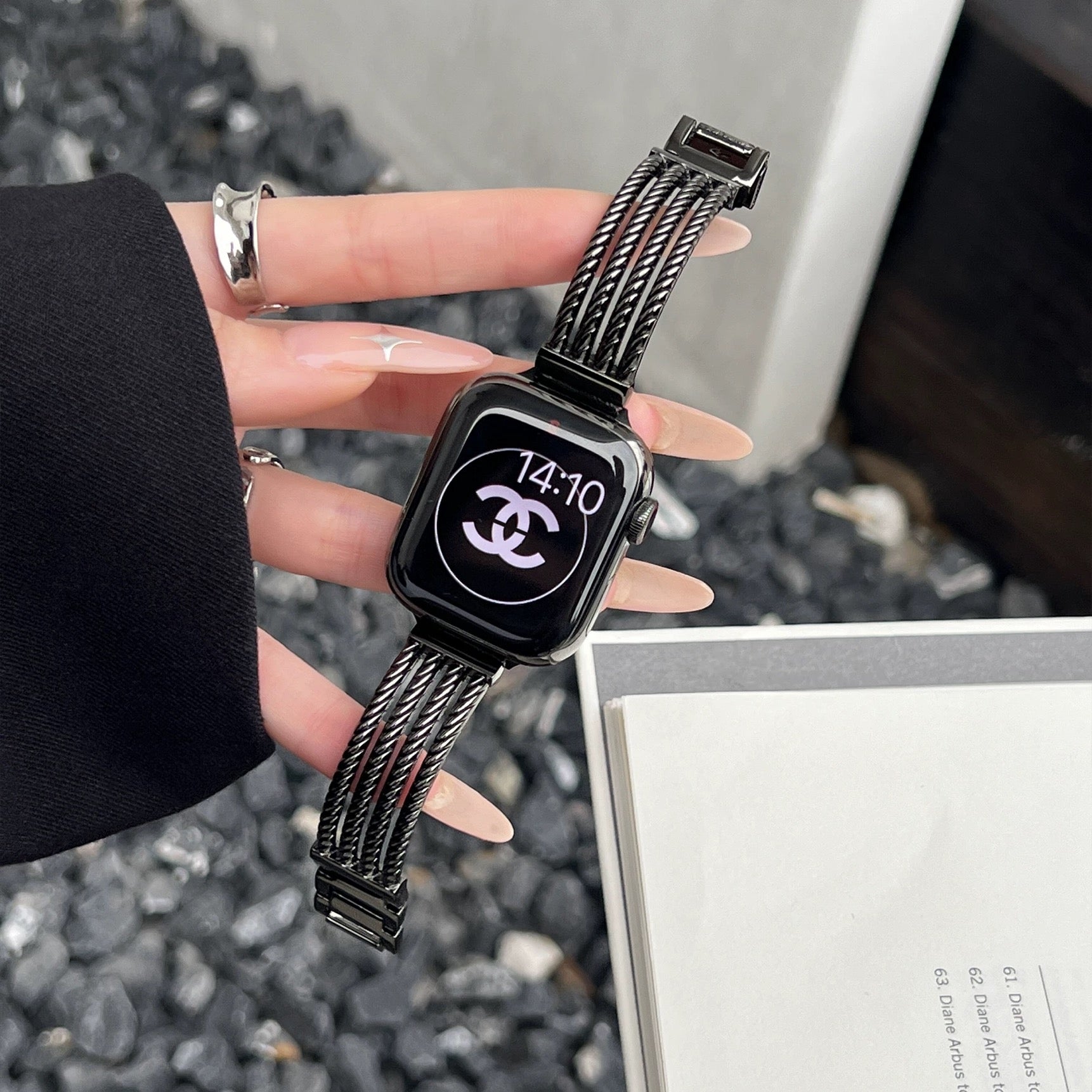 High-End Metal Bracelet Apple Watch Strap