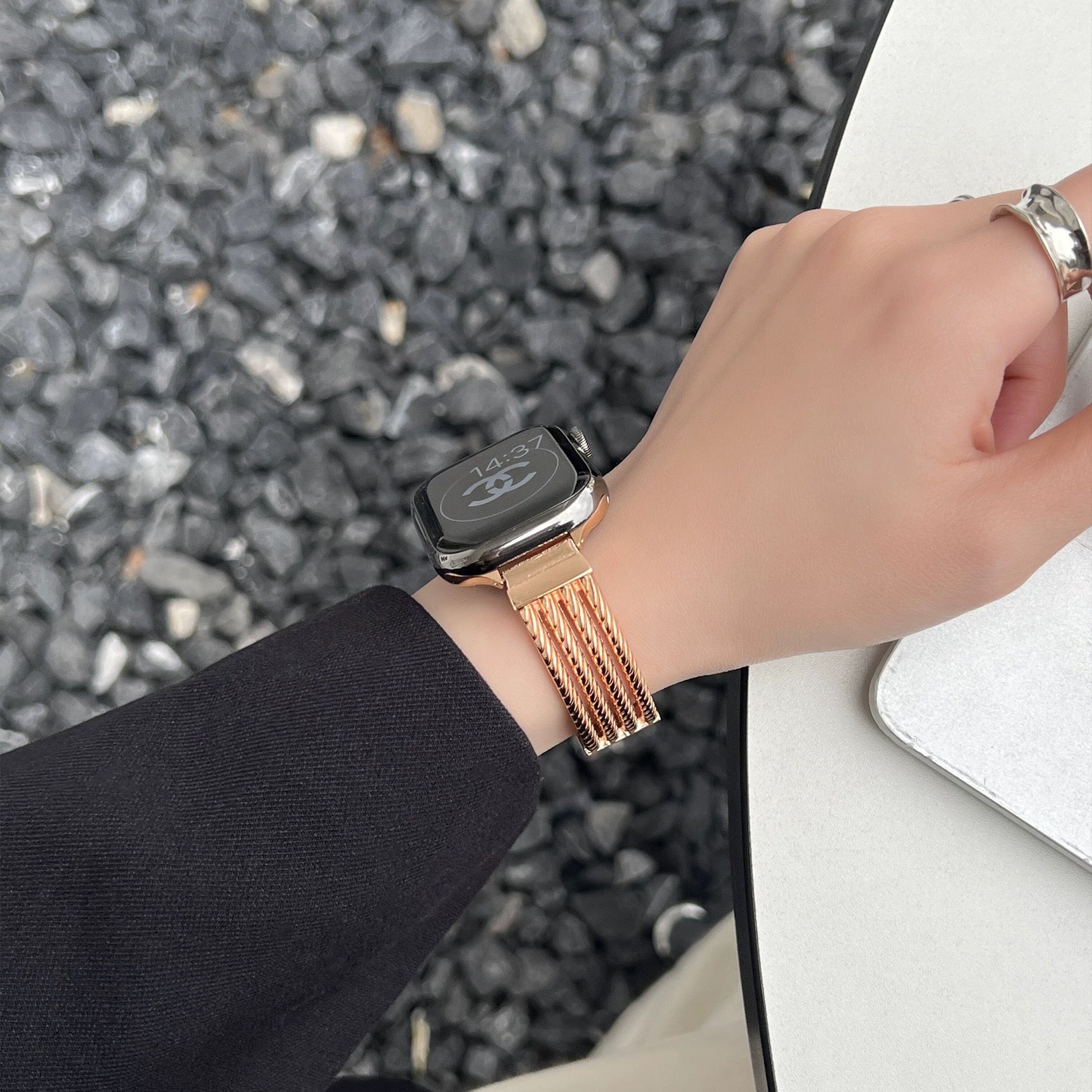 High-End Metal Bracelet Apple Watch Strap