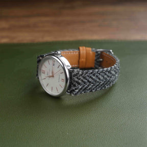 【Richer Nap】HARRIS TWEED® Grey Herringbone Strap