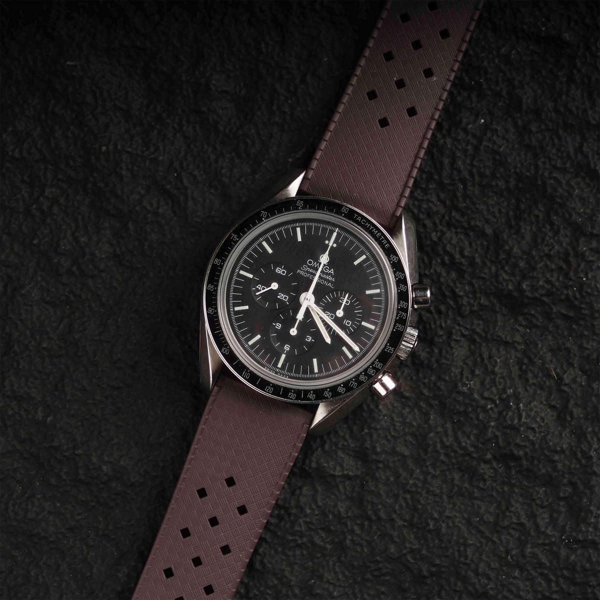 【TROPIC-FKM】Coffee DAI-EL™ Airflow Rubber Strap