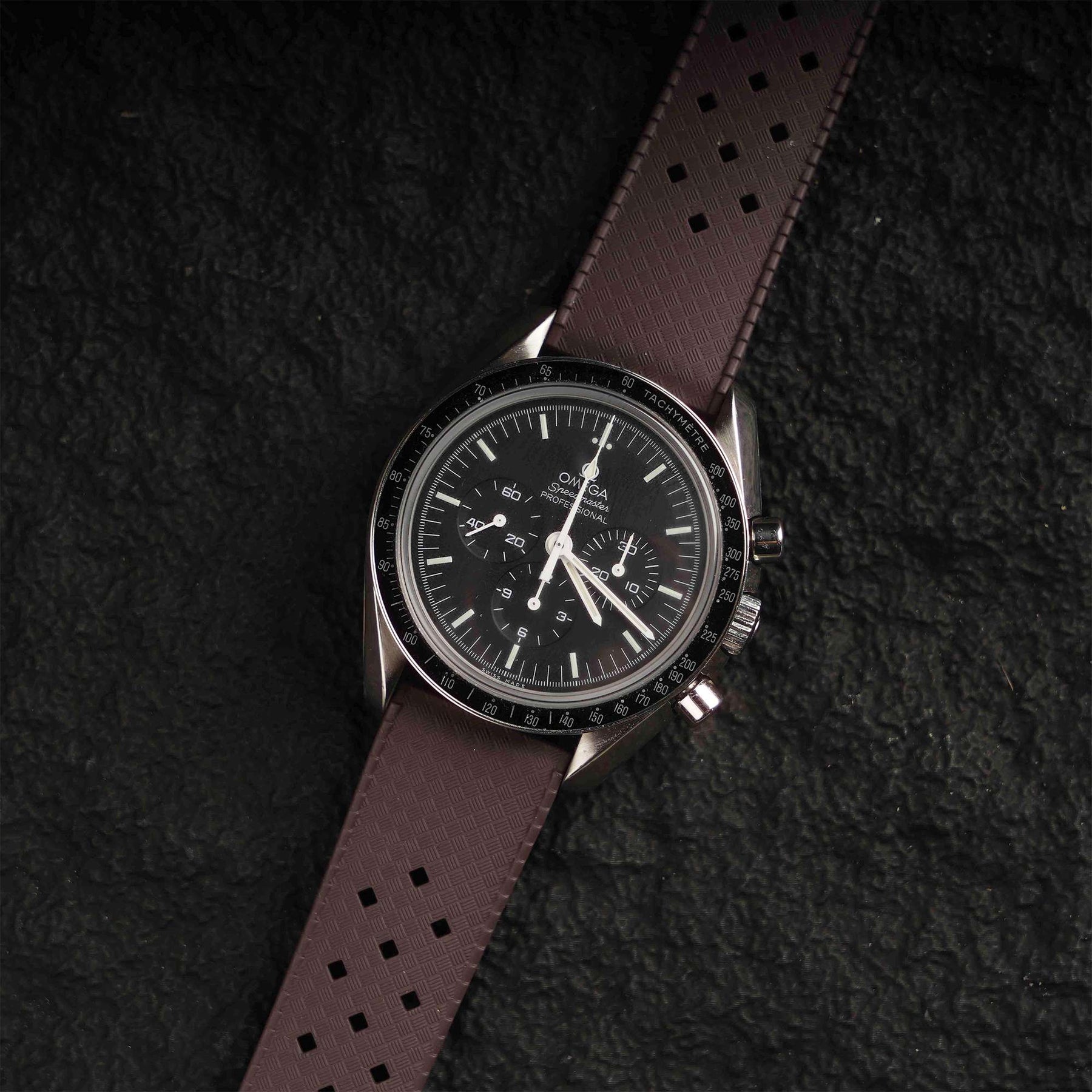 【TROPIC-FKM】Coffee DAI-EL™ Airflow Rubber Strap
