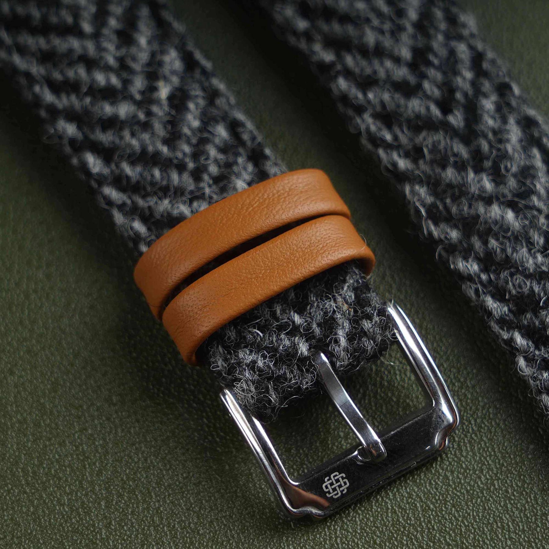 【Richer Nap】HARRIS TWEED® Grey Herringbone Strap