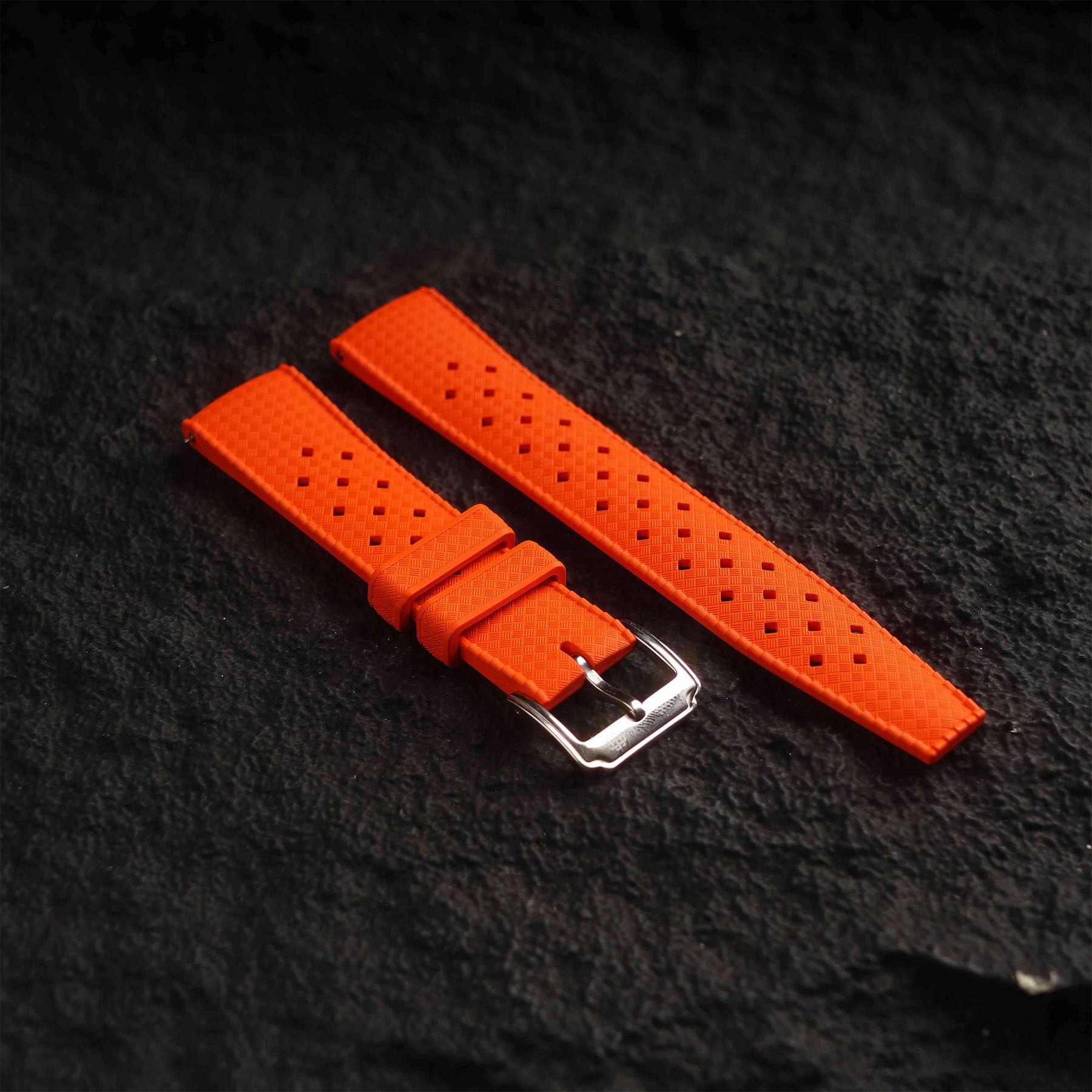 【TROPIC-FKM】Orange DAI-EL™ Airflow Rubber Strap