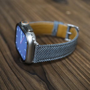 Black & White Cambridge Birdseye Apple Strap