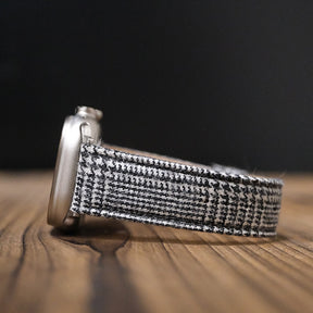 Black and White Prince Plaid Apple Strap