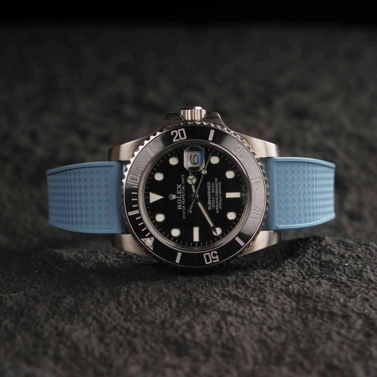 【WAFFLE-FKM】Sky Blue DAI-EL™ Iconic CTS Rubber Strap