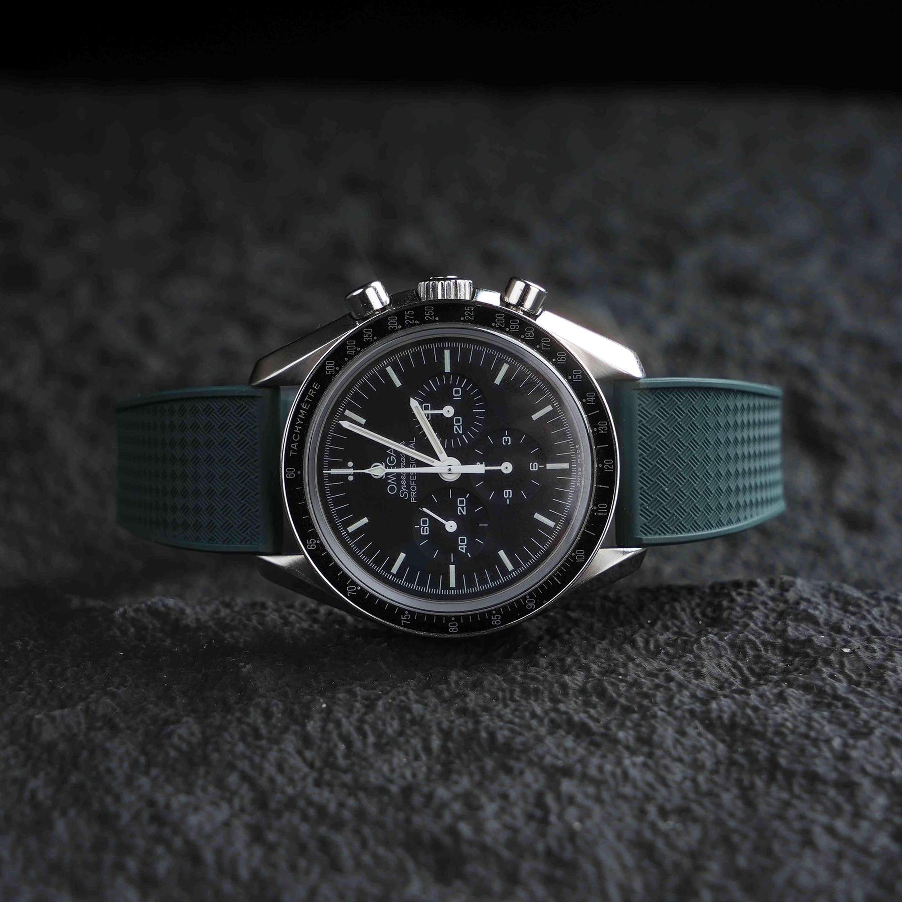 【WAFFLE-FKM】Army Green DAI-EL™ Iconic Rubber Strap