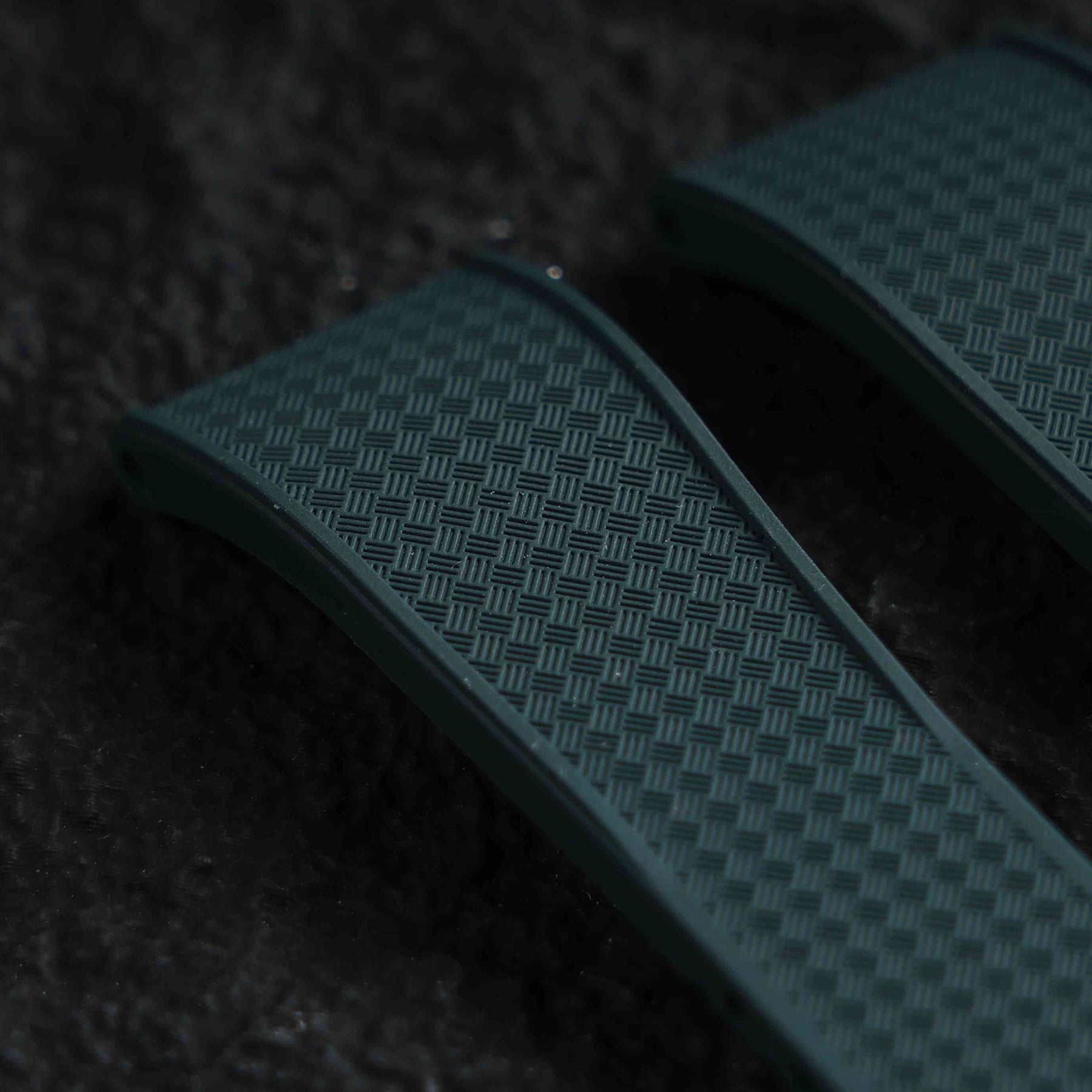 【WAFFLE-FKM】Army Green DAI-EL™ Iconic Rubber Strap