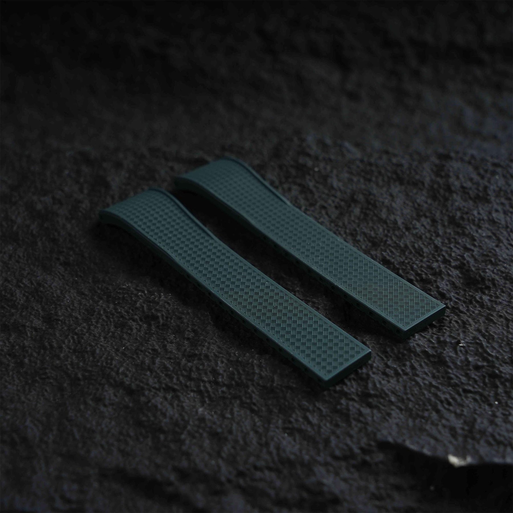 【WAFFLE-FKM】Army Green DAI-EL™ Iconic Rubber Strap