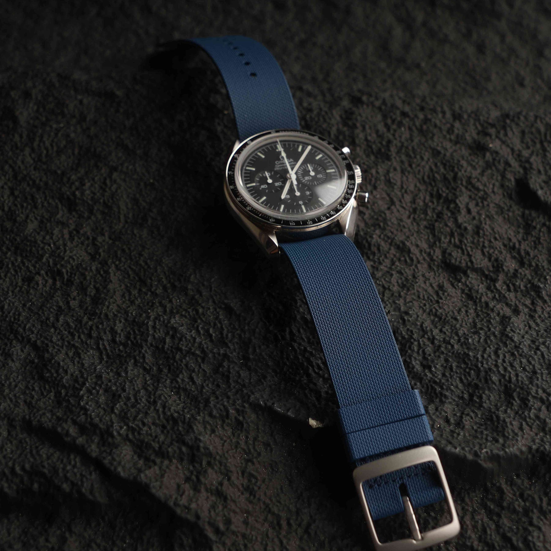 【NATO-FKM】Navy DAI-EL™ Textured Rubber Strap