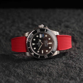 【WAFFLE-FKM】Red DAI-EL™ Iconic Rubber Strap