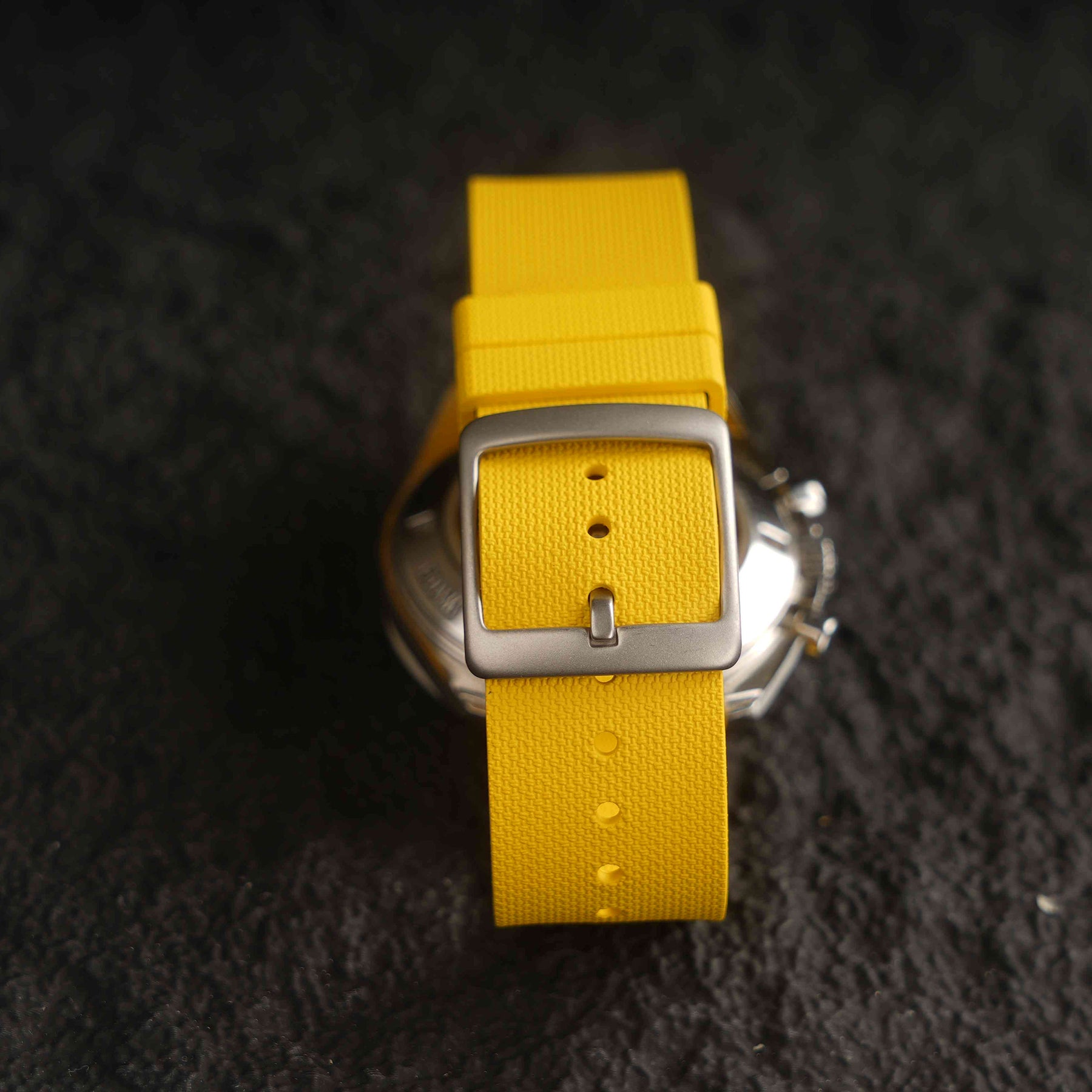 【NATO-FKM】Yellow DAI-EL™ Textured Rubber Strap