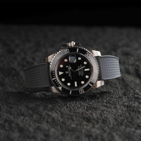 【WAFFLE-FKM】Space Grey DAI-EL™ Iconic Rubber Strap