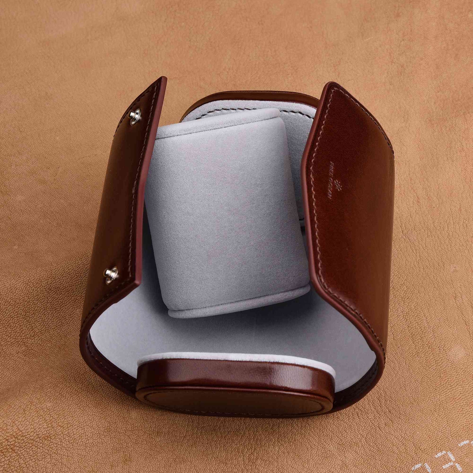 【Hermès】Dark Coffee Watch Bands Storage Box