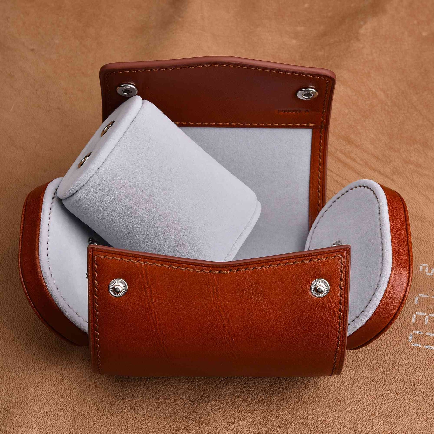Brown Voyage Strap Vault