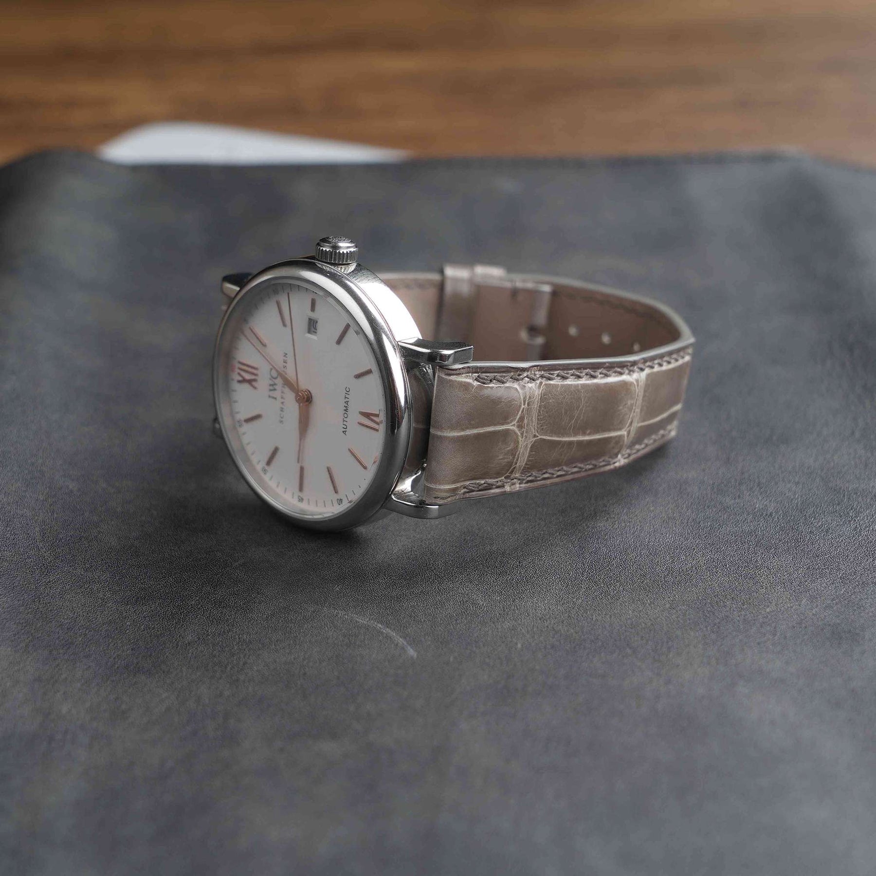 【Mississippi Alligator】Elephant Grey Glossy Belly Prestige Strap - AB057