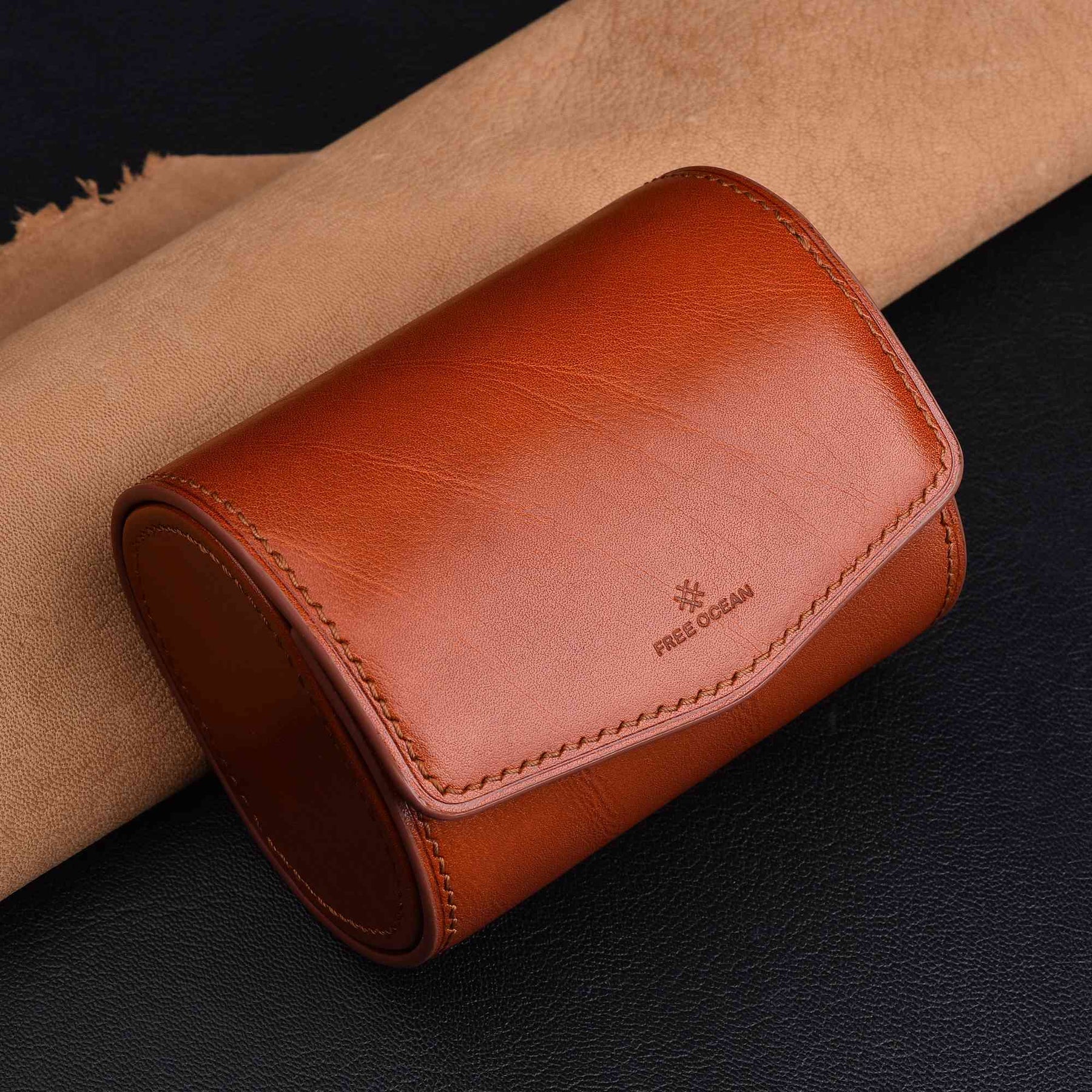 Brown Voyage Strap Vault