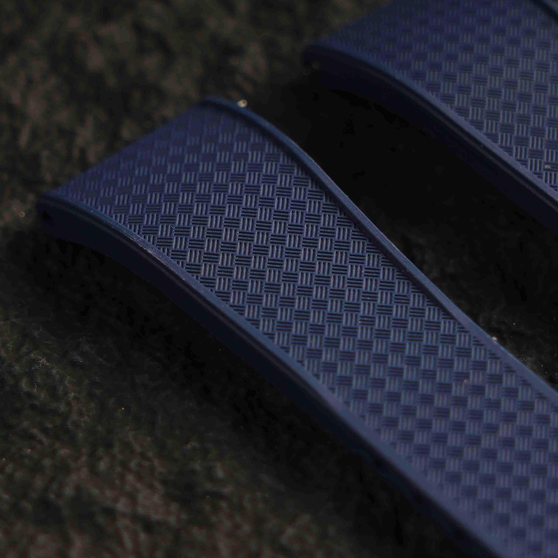 【WAFFLE-FKM】Navy DAI-EL™ Iconic Rubber Strap