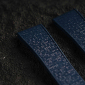 【GRID-FKM】Navy DAI-EL™ Checkered CTS Rubber Strap
