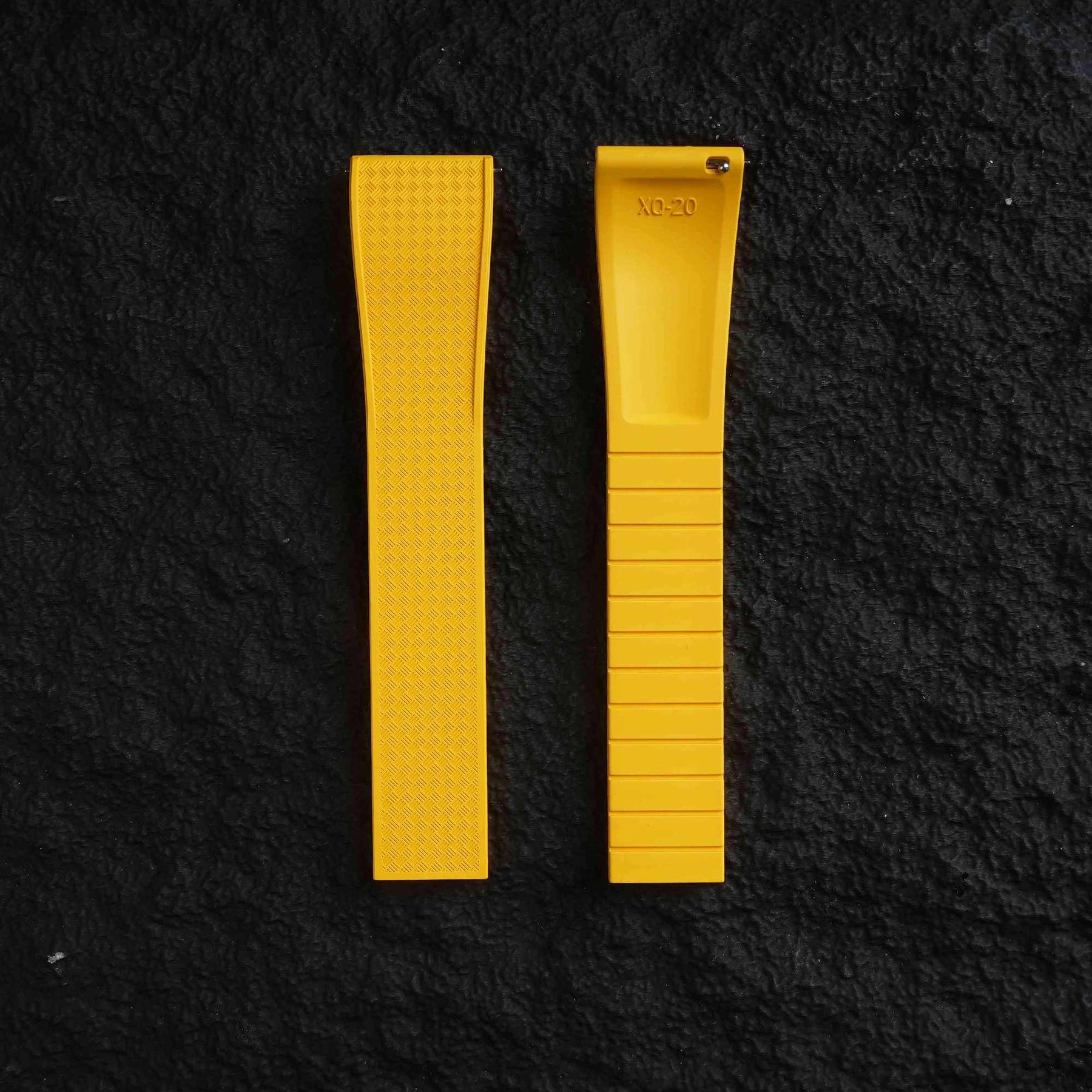 【WAFFLE-FKM】Yellow DAI-EL™ Iconic Rubber Strap