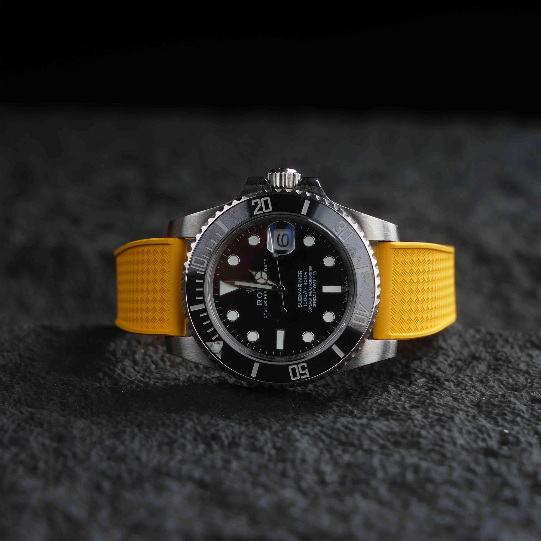 【WAFFLE-FKM】Yellow DAI-EL™ Iconic Rubber Strap