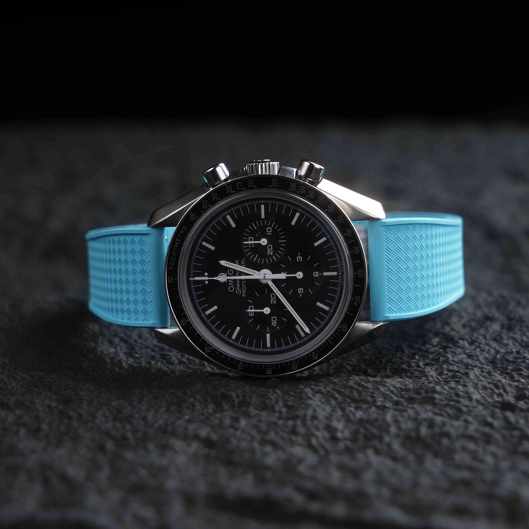 【WAFFLE-FKM】Ice Blue DAI-EL™ Iconic Rubber Strap