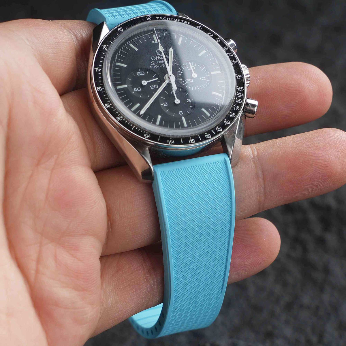【WAFFLE-FKM】Ice Blue DAI-EL™ Iconic Rubber CTS Strap