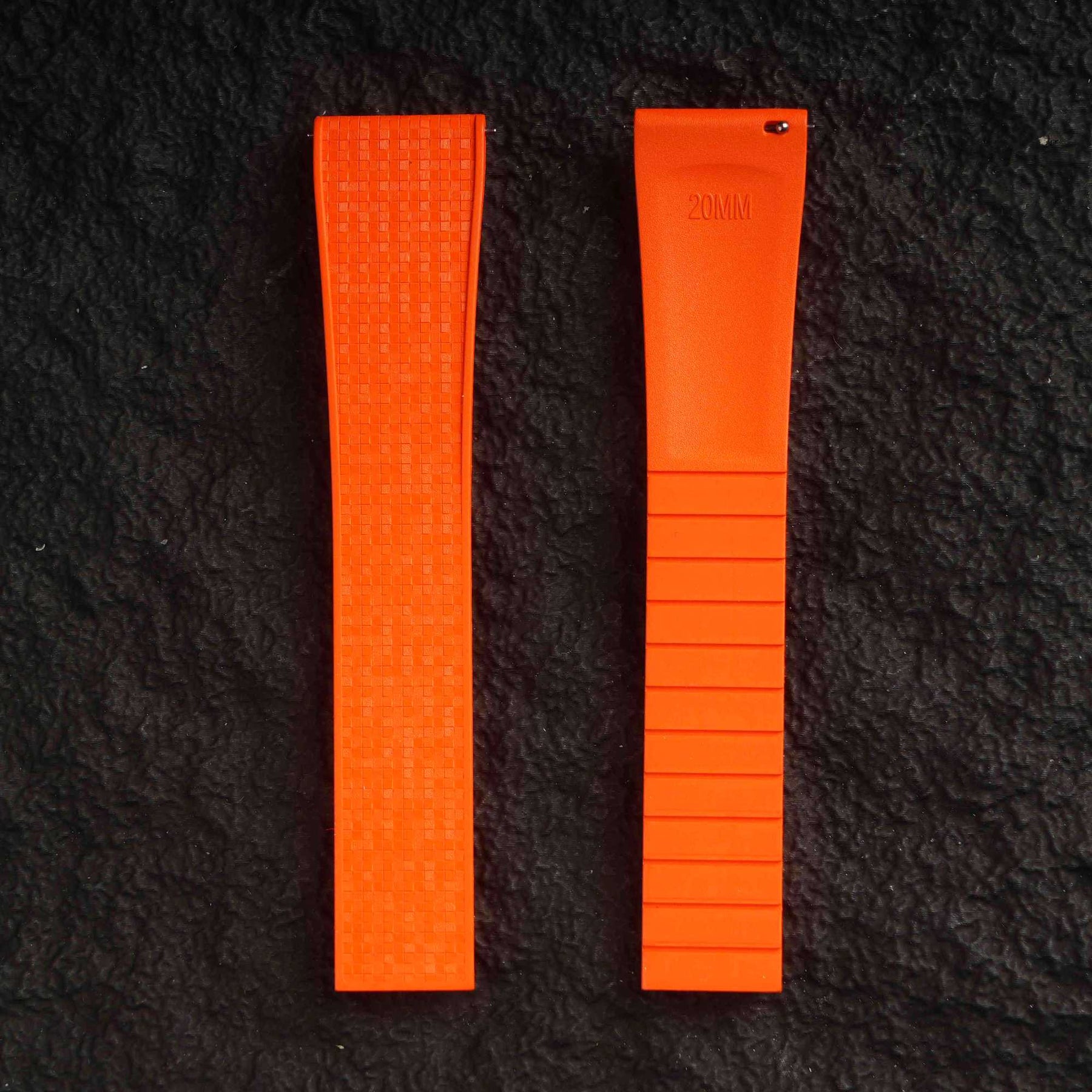 【GRID-FKM】Orange DAI-EL™ Checkered CTS Rubber Strap