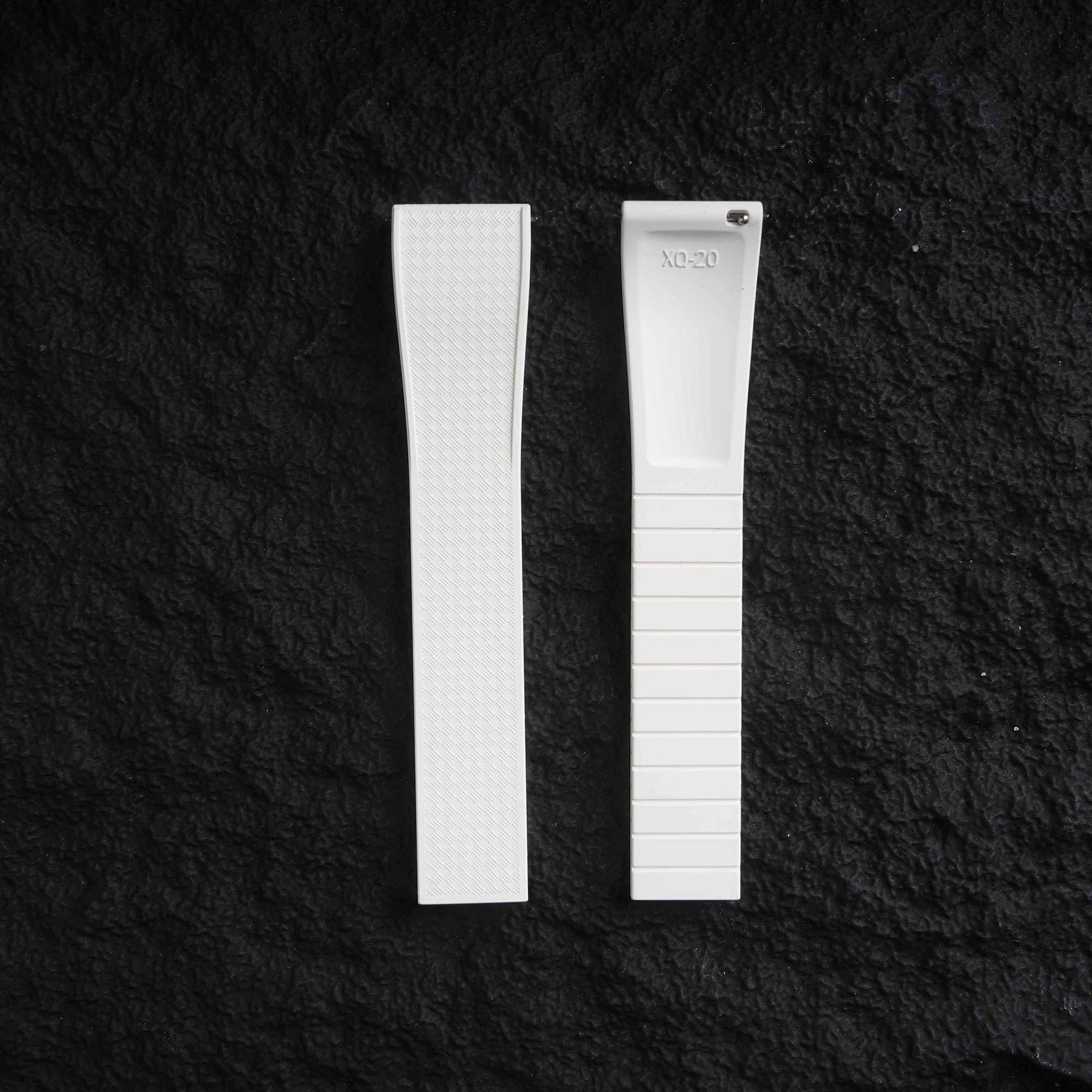【WAFFLE-FKM】White DAI-EL™ Iconic Rubber Strap