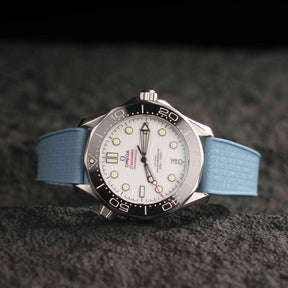 【GRID-FKM】Ice Blue DAI-EL™ Checkered CTS Rubber Strap