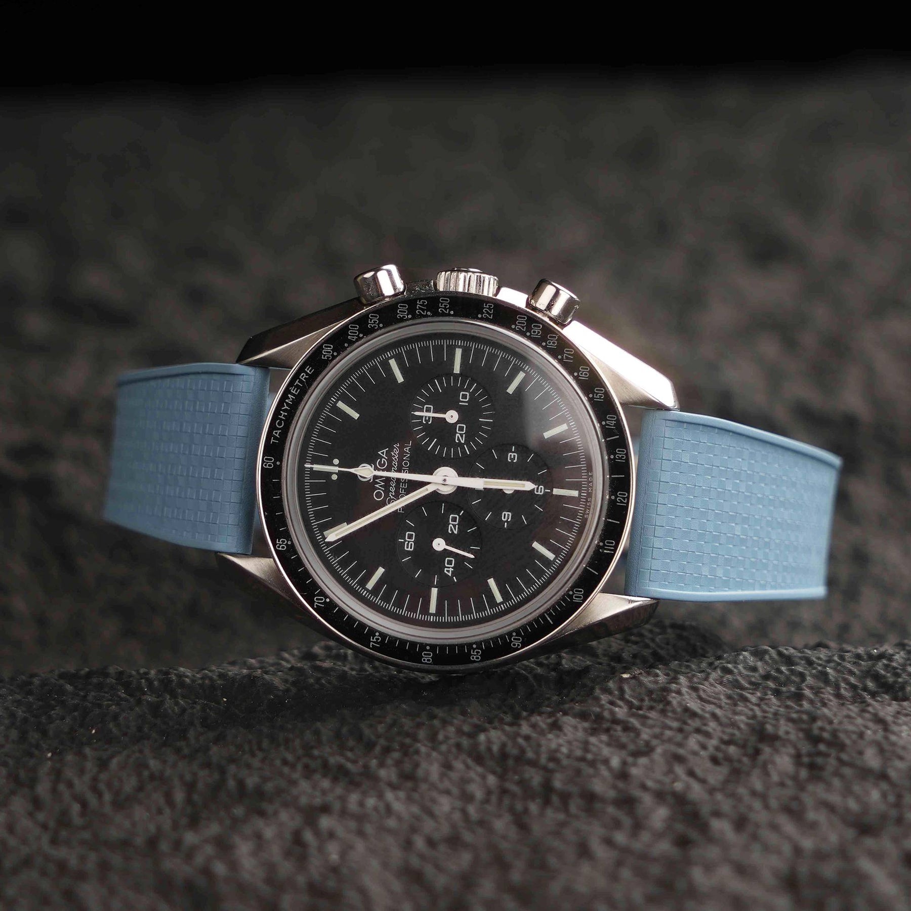【GRID-FKM】Ice Blue DAI-EL™ Checkered CTS Rubber Strap
