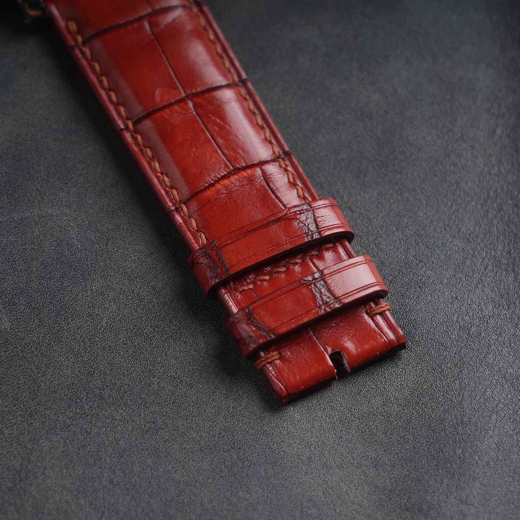 【Mississippi Alligator】Red Wine Belly Prestige Strap - AB052
