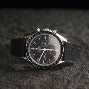【GRID-FKM】Space Black DAI-EL™ Checkered CTS Rubber Strap