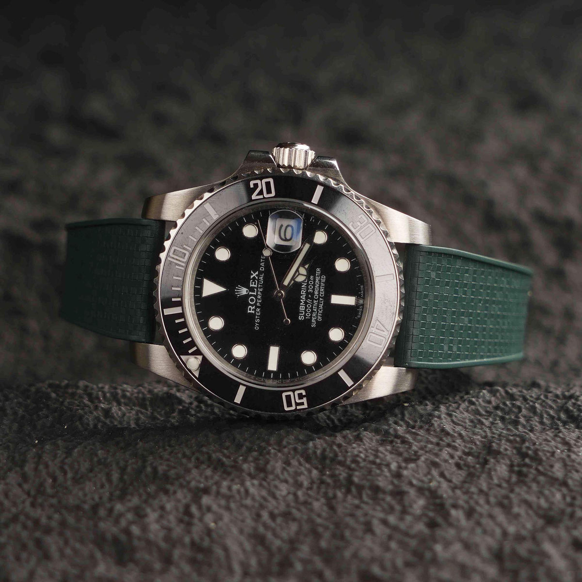 【GRID-FKM】Amry Green DAI-EL™ Checkered CTS Rubber Strap