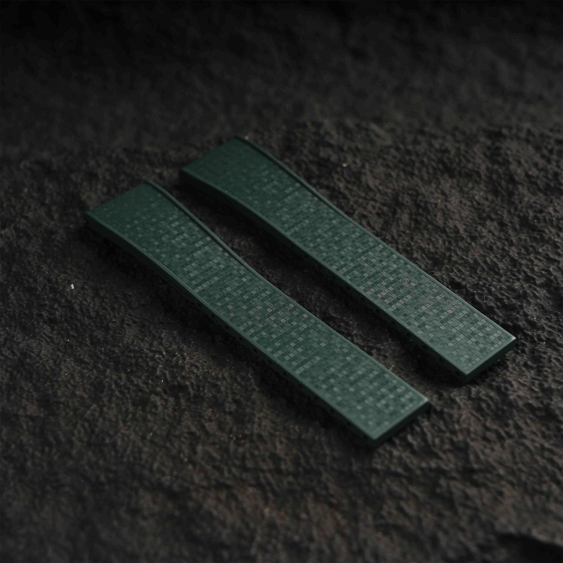 【GRID-FKM】Amry Green DAI-EL™ Checkered CTS Rubber Strap