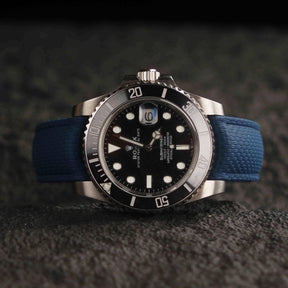 【SAILCLOTH-FKM】Navy DAI-EL™ Curved-end CTS Rubber Strap