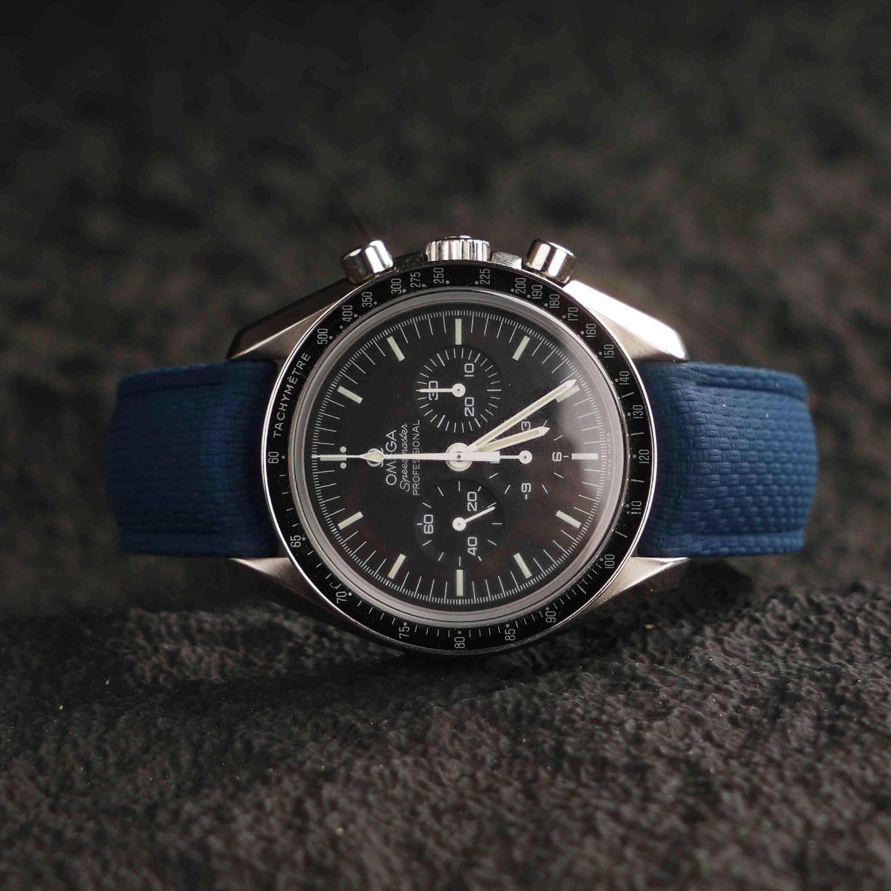 【SAILCLOTH-FKM】Navy DAI-EL™ Curved-end CTS Rubber Strap