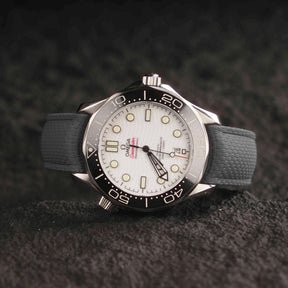 【SAILCLOTH-FKM】Ceramic Grey DAI-EL™ Curved-end CTS Rubber Strap