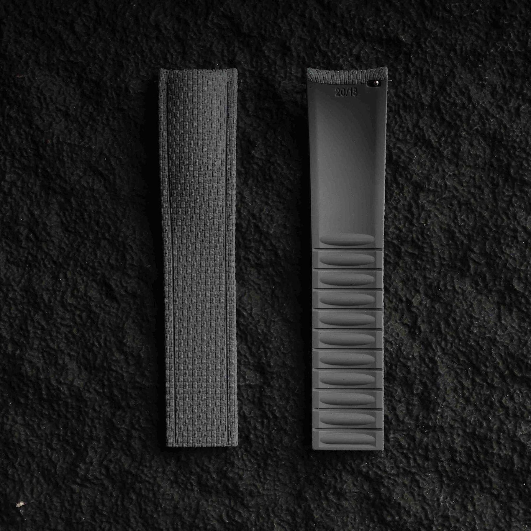 【SAILCLOTH-FKM】Ceramic Grey DAI-EL™ Curved-end CTS Rubber Strap