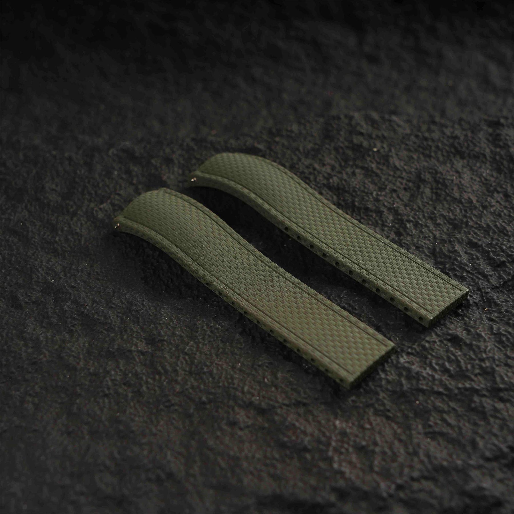【SAILCLOTH-FKM】Amry Green DAI-EL™ Curved-end CTS Rubber Strap