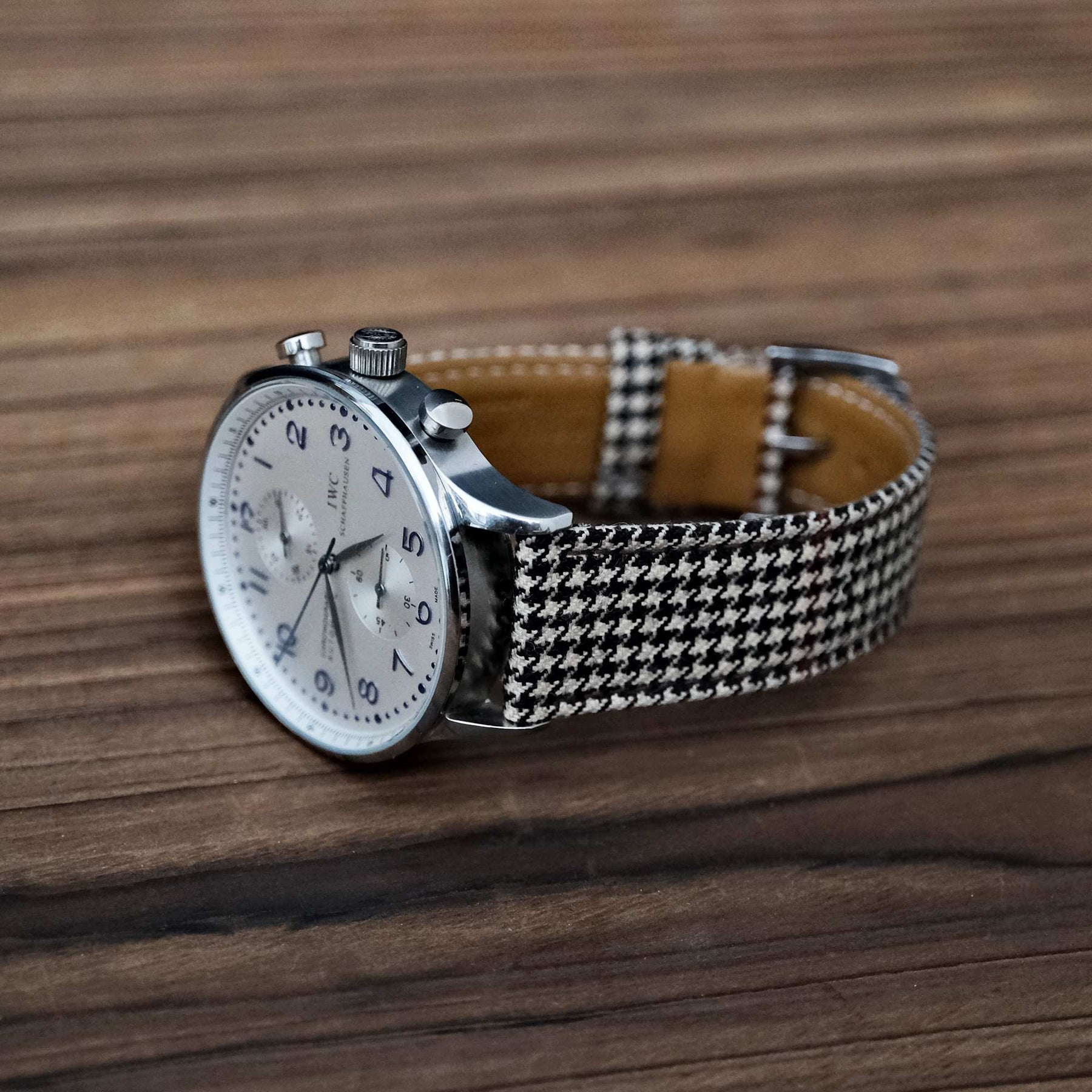 Light Brown & Red Royal VV150 Houndstooth Strap