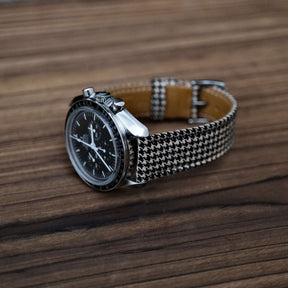 (Bespoke) Light Brown & Red Royal VV150 Houndstooth Strap