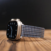 Blue Windsor Houndstooth Apple Strap