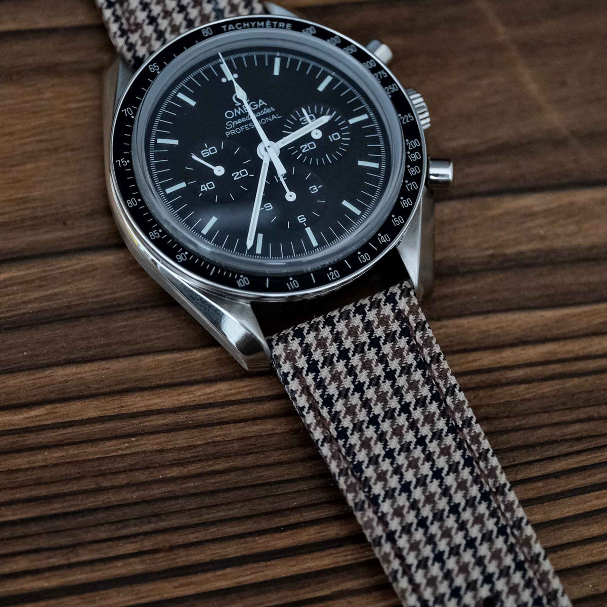 Light Brown & Black Royal VV150 Houndstooth Strap