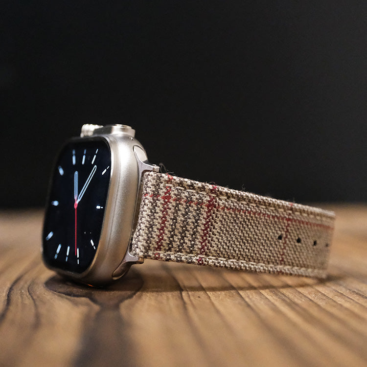 Beige & Red British Royal I Strap Apple Strap